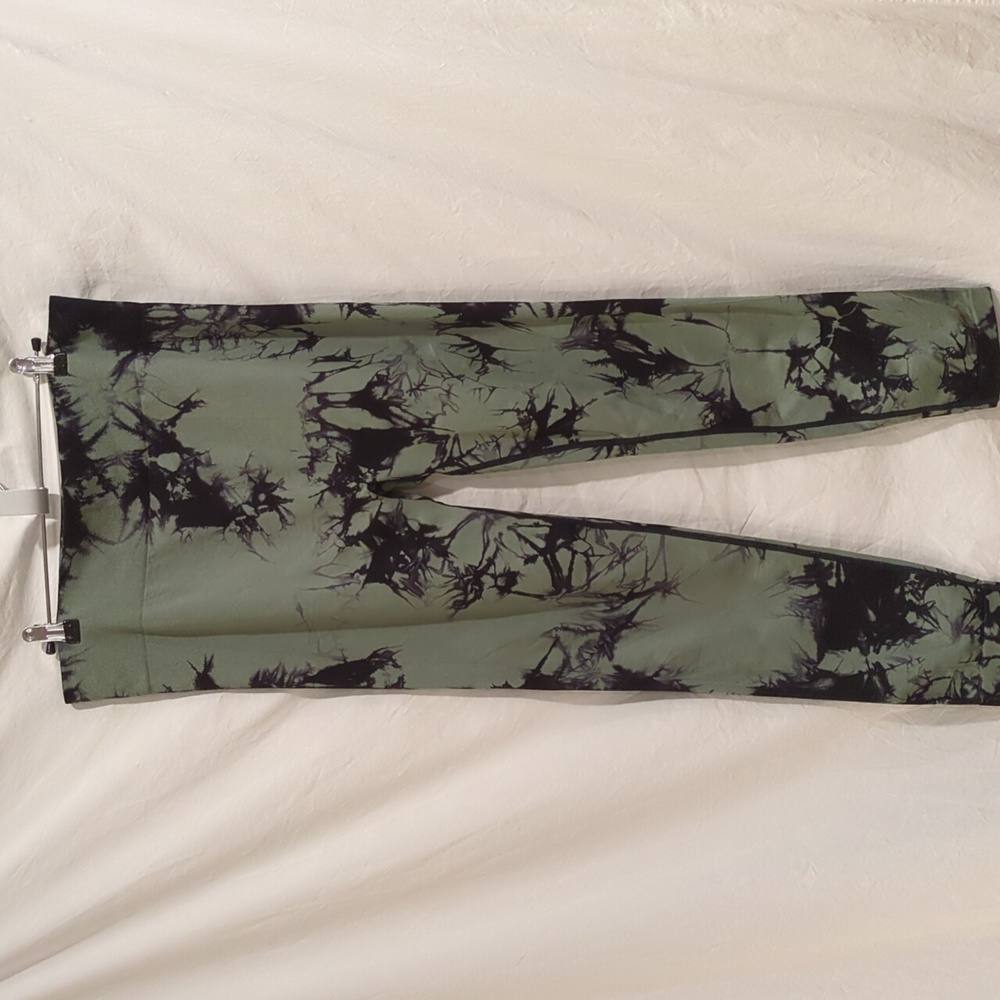 Sage Green and Navy Tie Dye Effect Leggings Shaped Rear Wide Waistband | 2X
